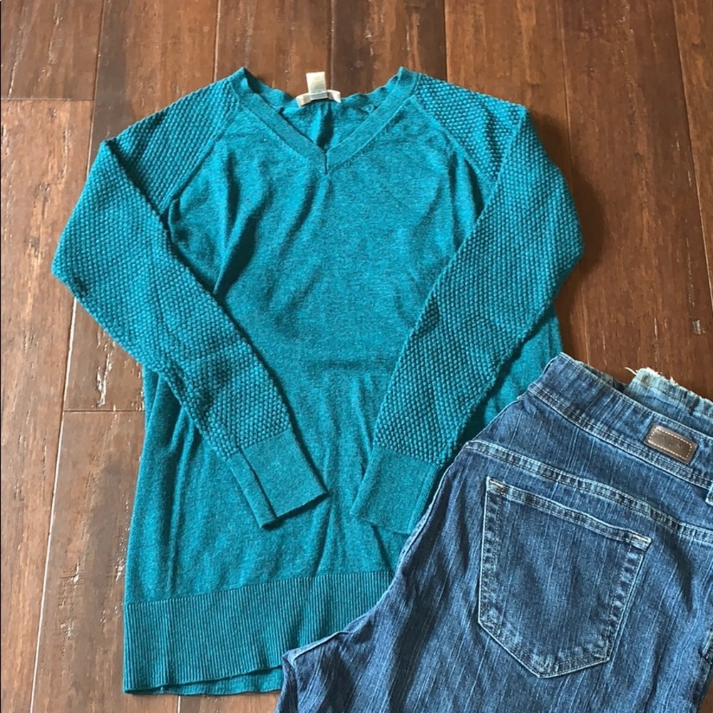 Loft V Neck Sweater S